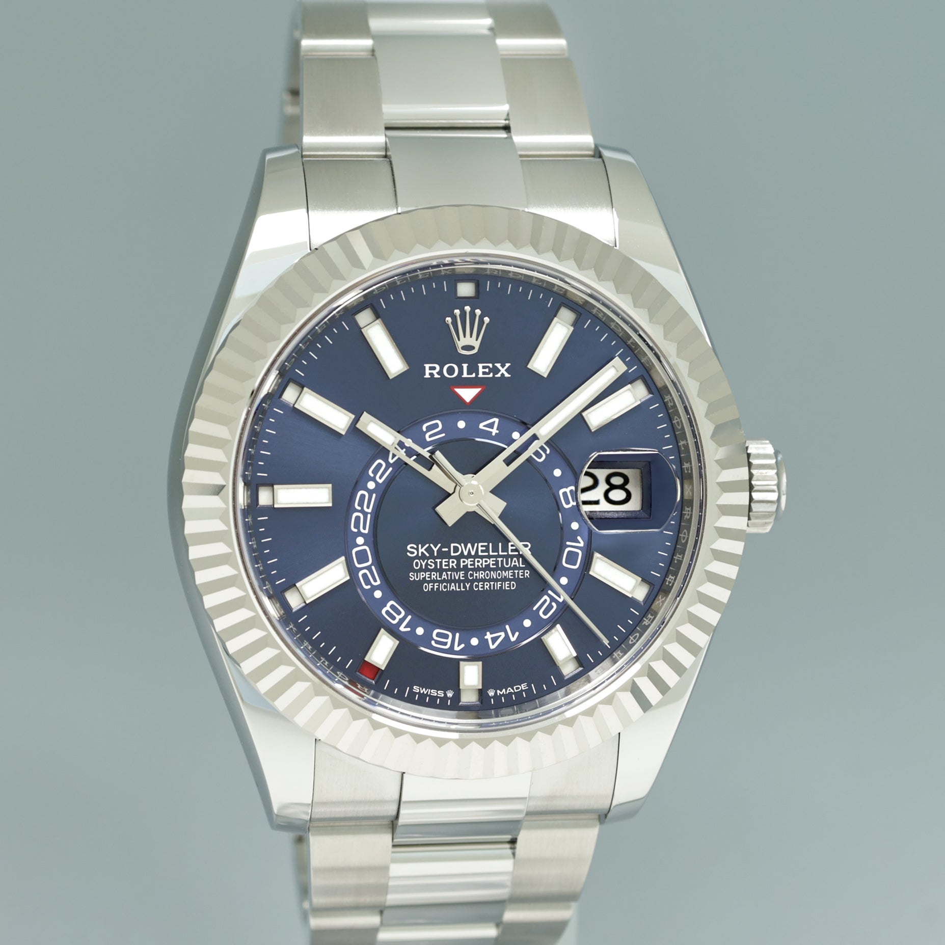 2024 MINT Rolex Sky-Dweller 336934 Steel Blue 42mm Oyster Fluted Watch Box