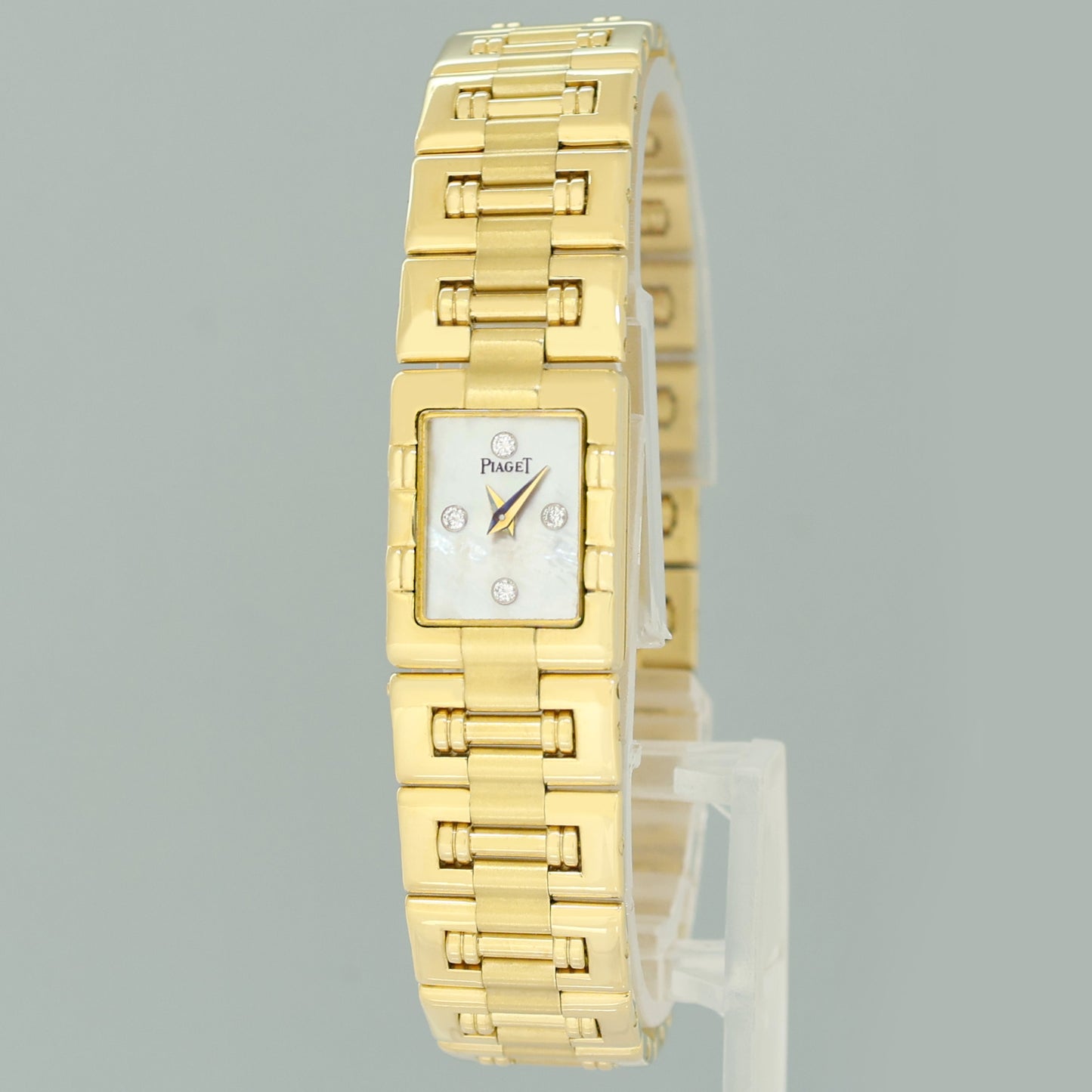 Ladies Piaget Dancer 14mm Ref 15217k81 Mother Of Pearl Diamond 18k Yellow Gold Watch