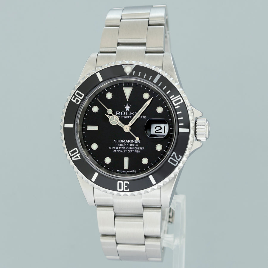 PAPERS 2005 MINT Rolex Submariner Date 16610 Steel Black 40mm Watch Box