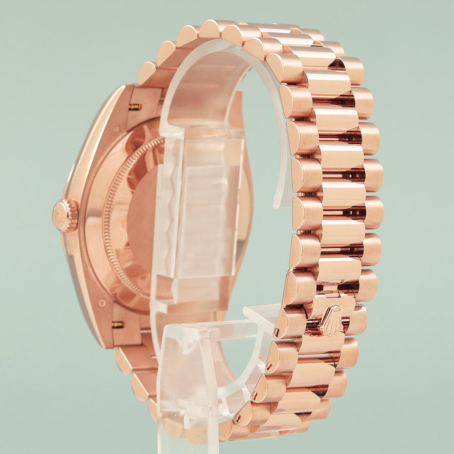 2020 MINT Rolex President Rose Gold Sundust Diamond Baguette 228235 Watch Box