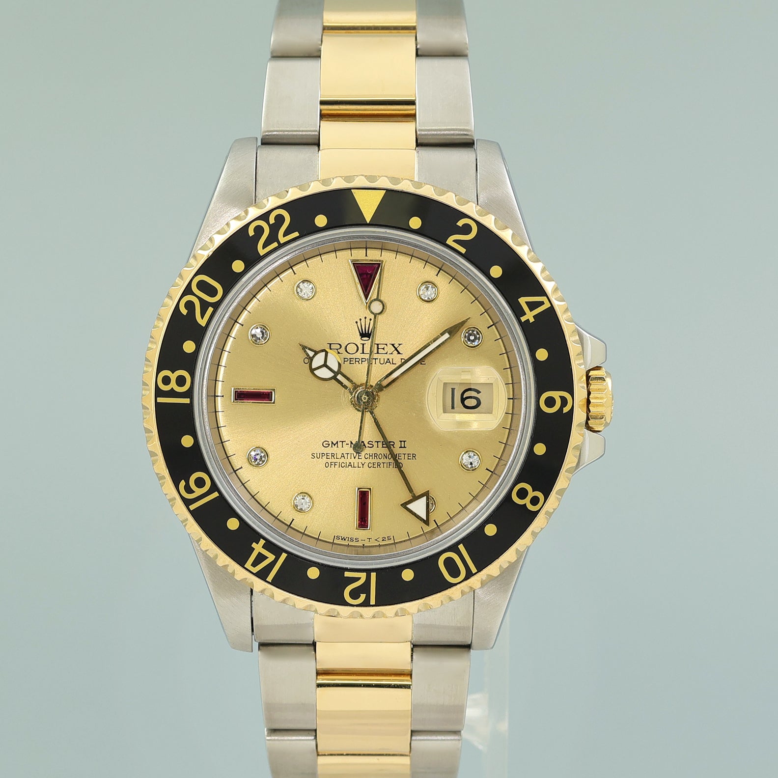 T✨ Rolex GMT-Master 2 16713 Two-Tone Yellow Gold Champagne