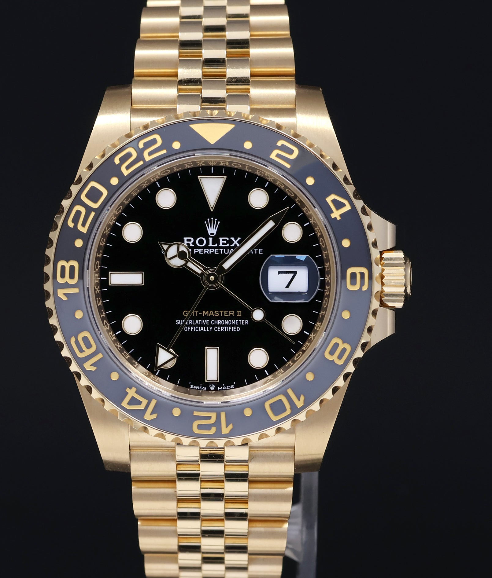 MINT 2023 Rolex 126718 GMT Master Yellow Gold Jubilee 40mm Watch Box