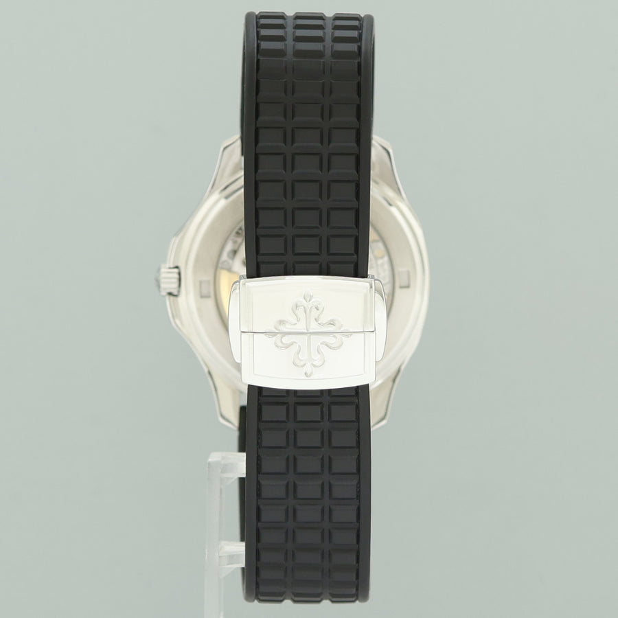 2006 PAPERS Patek Philippe Steel Aquanaut Black Rubber JUMBO 5065a-001 38mm Watch