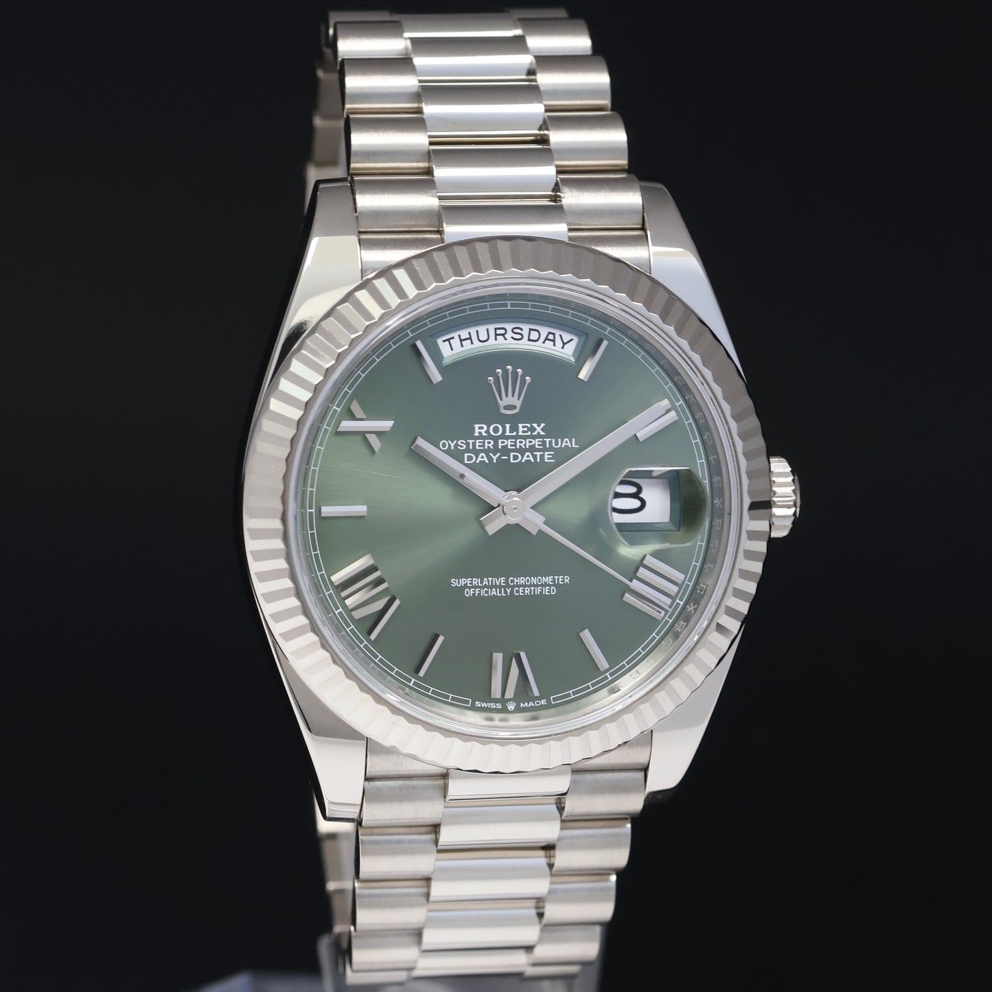 2021 MINT Papers Rolex Day Date 40 White Gold President GREEN OLIVE 228239 Watch