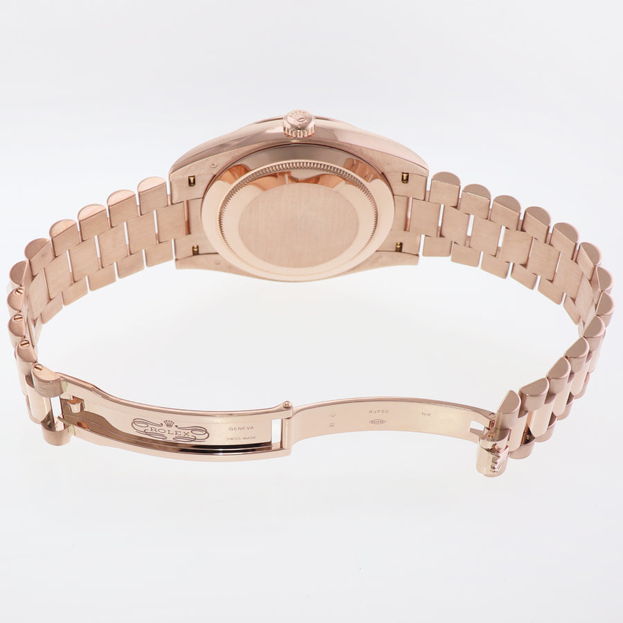 MINT 2020 Rolex President 40mm Rose Gold Sundust Roman 228235 Watch Box