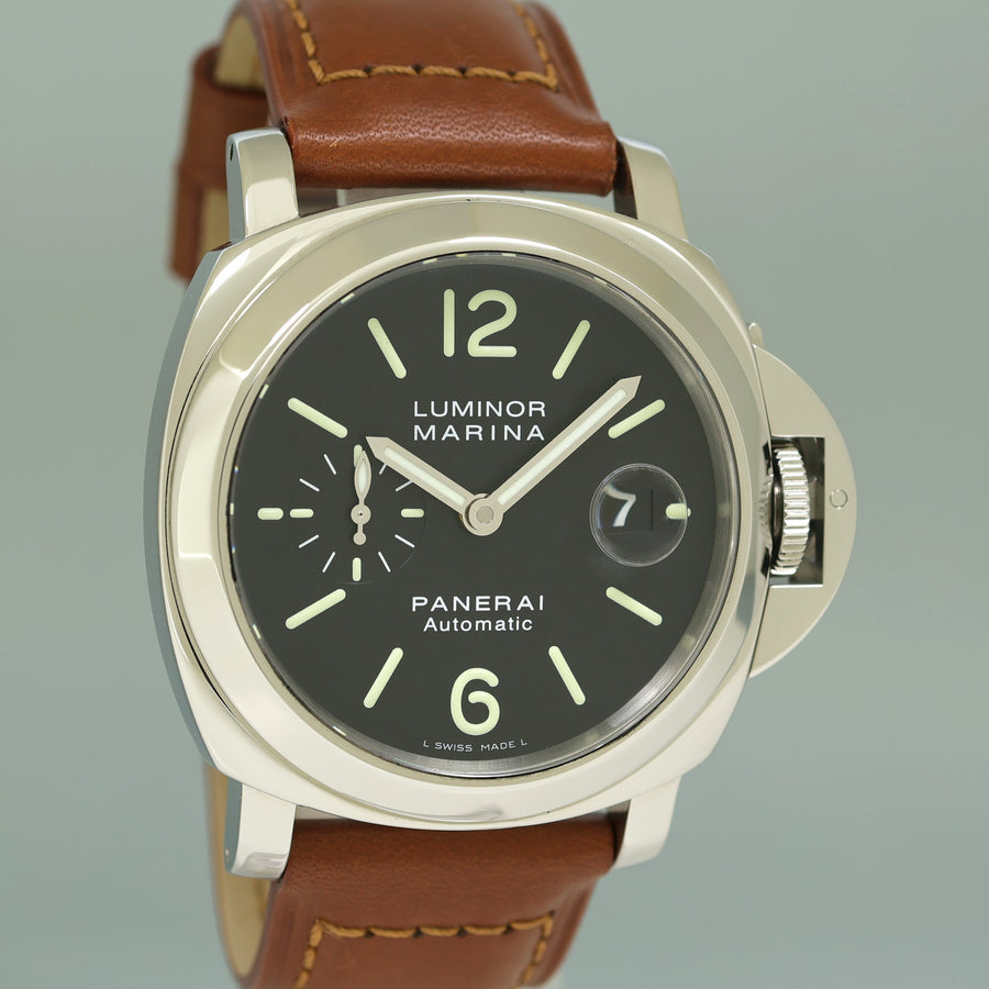 MINT PAPERS PAM 104 BLACK Panerai Stainless Steel Leather 44mm PAM00104 Watch Box