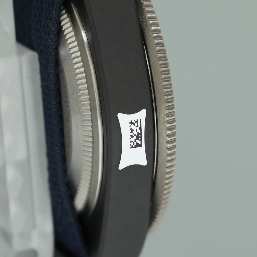 2025 NEW STICKERS Tudor Pelagos Carbon 42mm 25707KN Automatic Blue Watch Box
