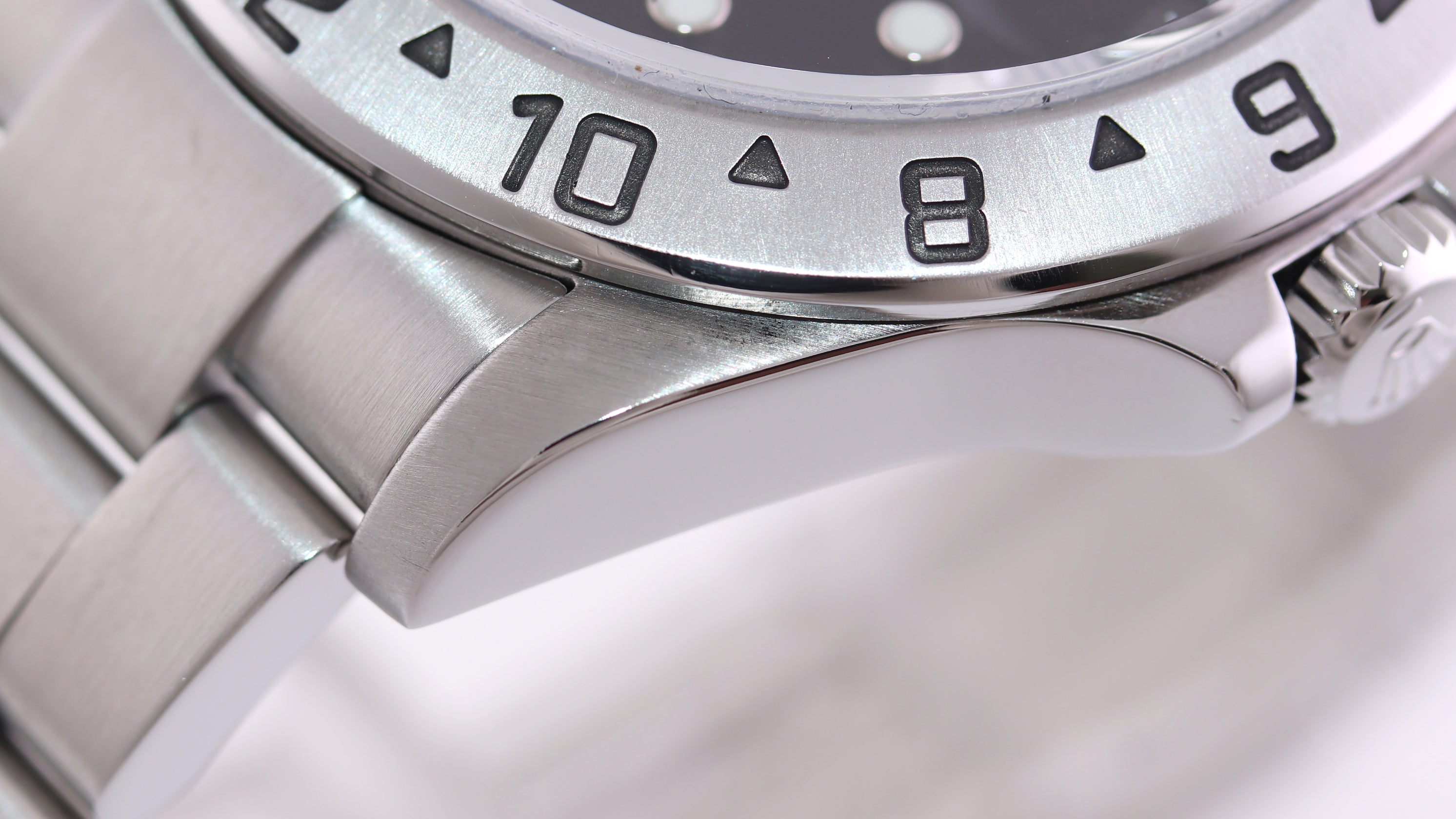 2004 MINT Rolex Explorer II 16570 Stainless Steel Black Date GMT 40mm Watch Box