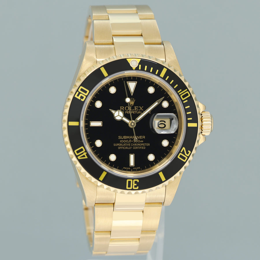 2002 MINT Rolex 16618LN Submariner 18k Yellow Gold Black Dial 40mm No Hole Case Watch