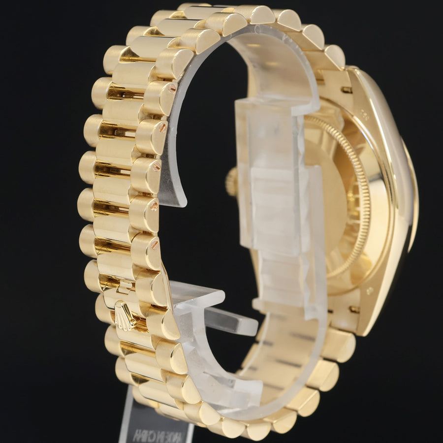 2022 MINT Rolex Day-Date 40 President 228238 Champagne Roman Yellow Gold Watch