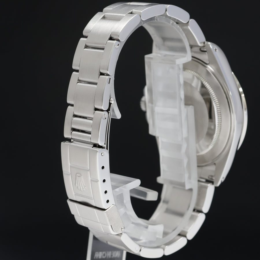 2001 MINT Rolex Explorer II White 16570 40mm Polar GMT SEL Holes Watch Box