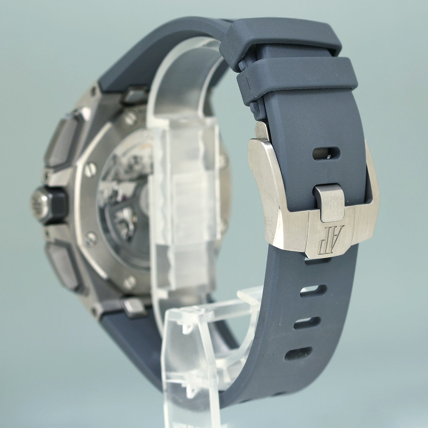 NEW PAPERS Audemars Piguet Royal Oak Titanium Grey Blue 26420IO 43mm Chrono Watch