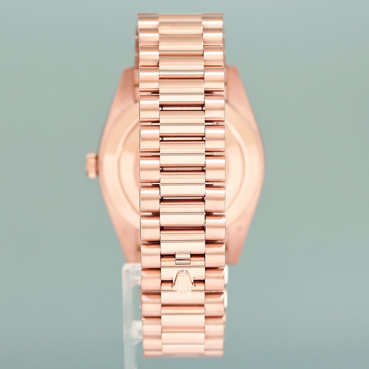 2023 MINT Rolex President 40mm Rose Gold White Roman 228235 Watch Box