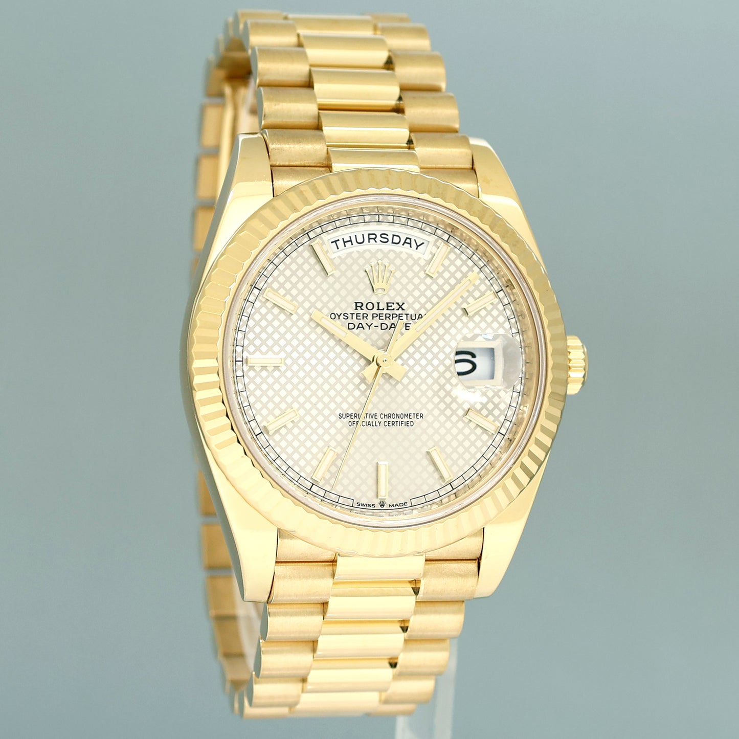 2021 PAPERS Rolex Day-Date 40 President 228238 Silver Motif Yellow Gold Watch Box