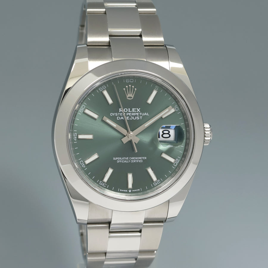 2022 NEW PAPERS Rolex 126300 Mint Green DateJust 41 Steel  Oyster 41mm Watch Box