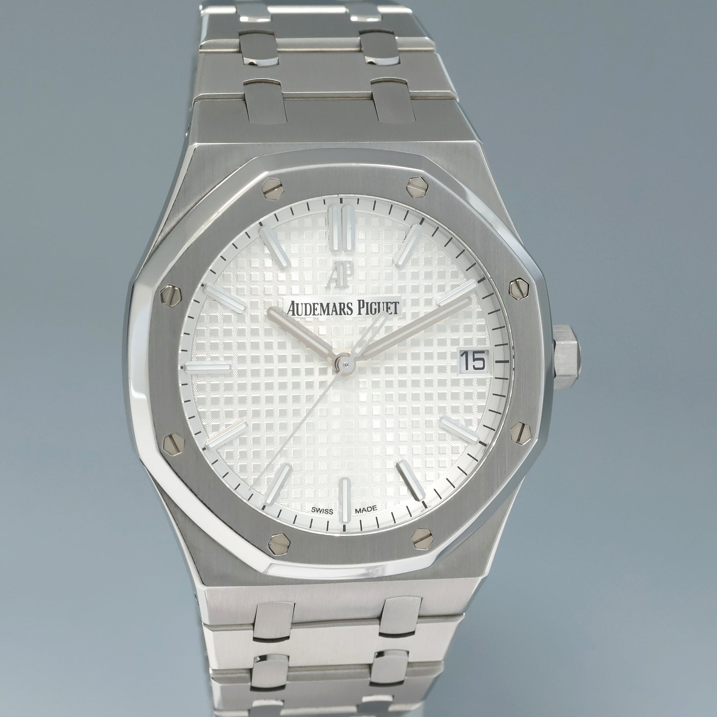 MINT Papers Audemars Piguet Royal Oak 41mm Steel 15500ST White Stick Watch Box