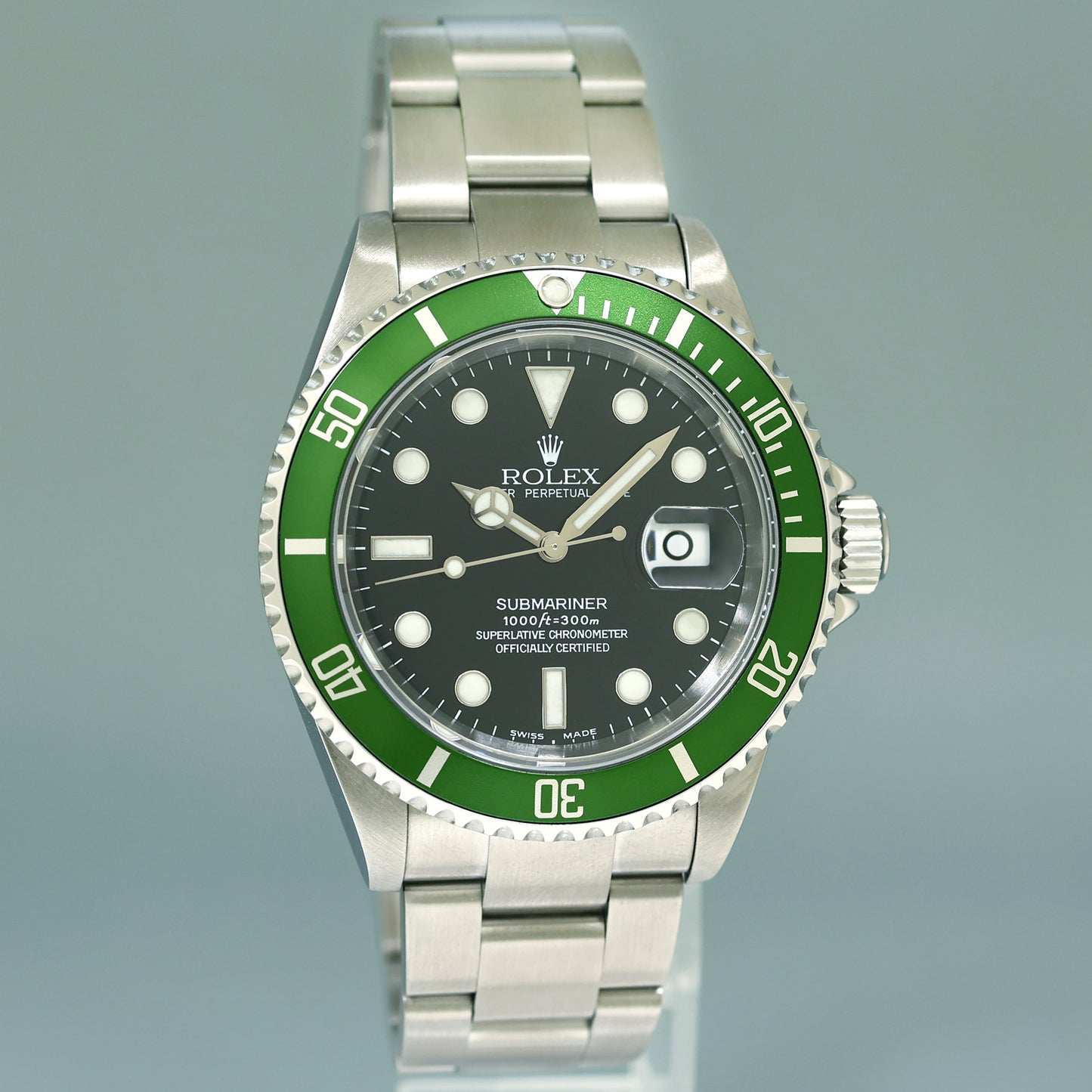 Flat 4 MINT Rolex Kermit Green Anniversary 40mm Submariner 16610LV Watch Box