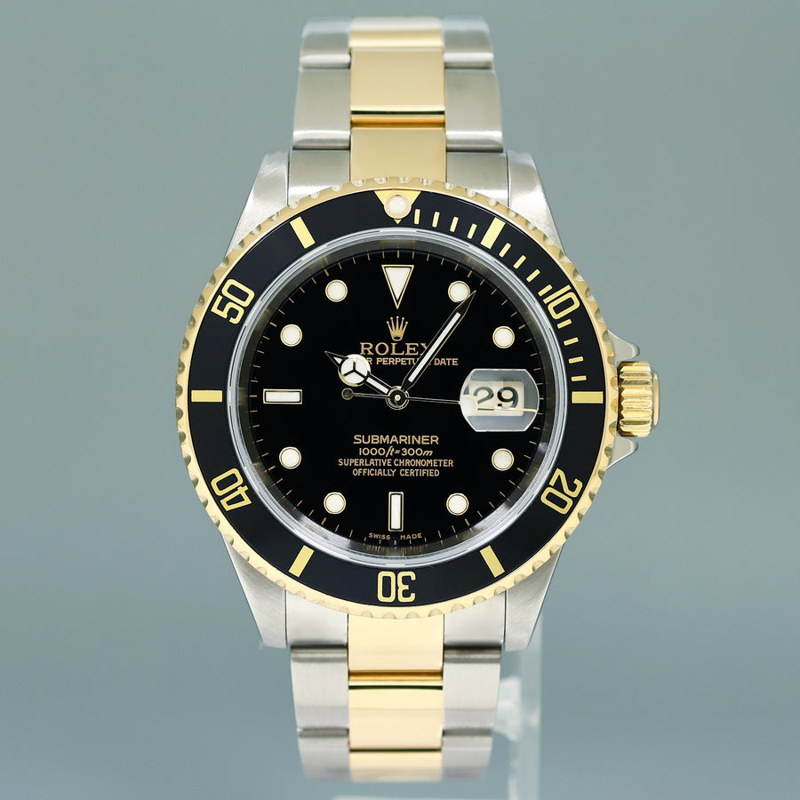 2004 MINT GOLD BUCKLE Rolex Submariner 16613 Gold Steel Two Tone Black Watch Box