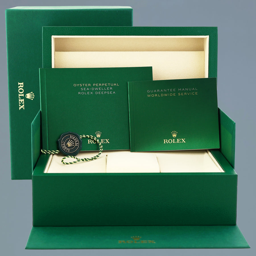 2025 MINT Rolex Sea-Dweller Deepsea 44mm James Cameron 136660 Watch Box