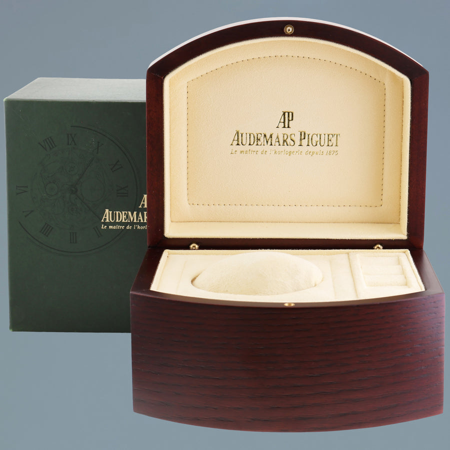 MINT Audemars Piguet AP Royal Oak Yellow Gold 15300ba 39mm White Dial Leather Watch