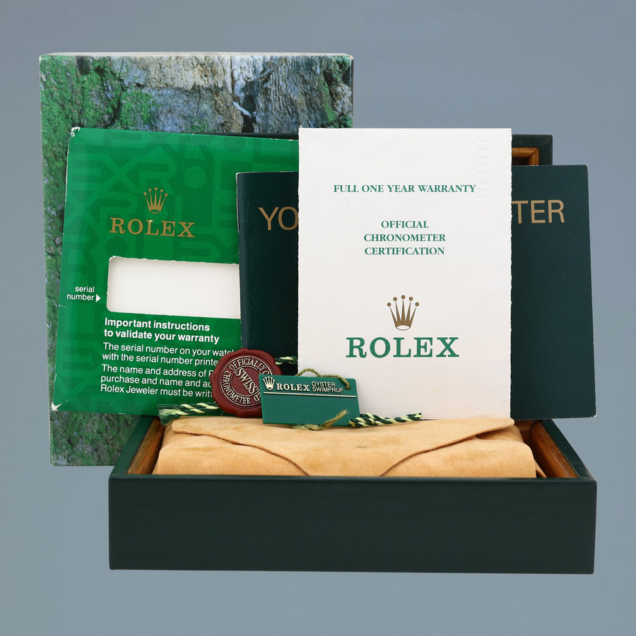 MINT PAPERS 2000 Rolex Explorer II 16570 Stainless Steel Black Dial GMT 40mm Watch Box