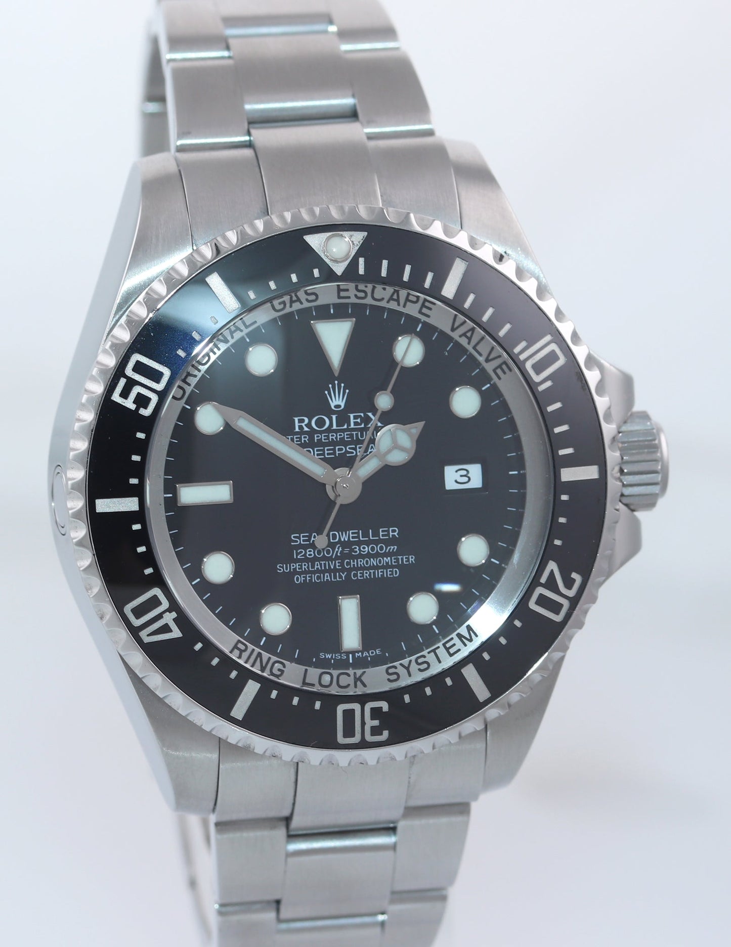 MINT 2019 PAPERS Rolex Sea-Dweller DEEPSEA 116660 Steel 44mm Black Watch Box