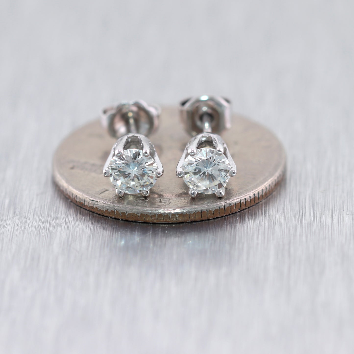 14k White Gold 1.00ctw Six Prong Diamond Stud Earrings