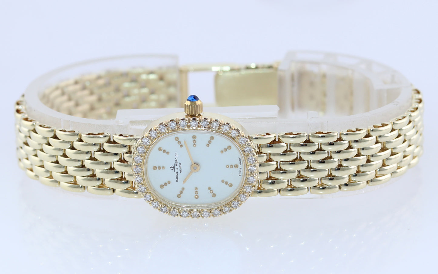 Ladies Baume & Mercier Classic Solid 14k Yellow Gold Diamond 18mm Quartz Watch