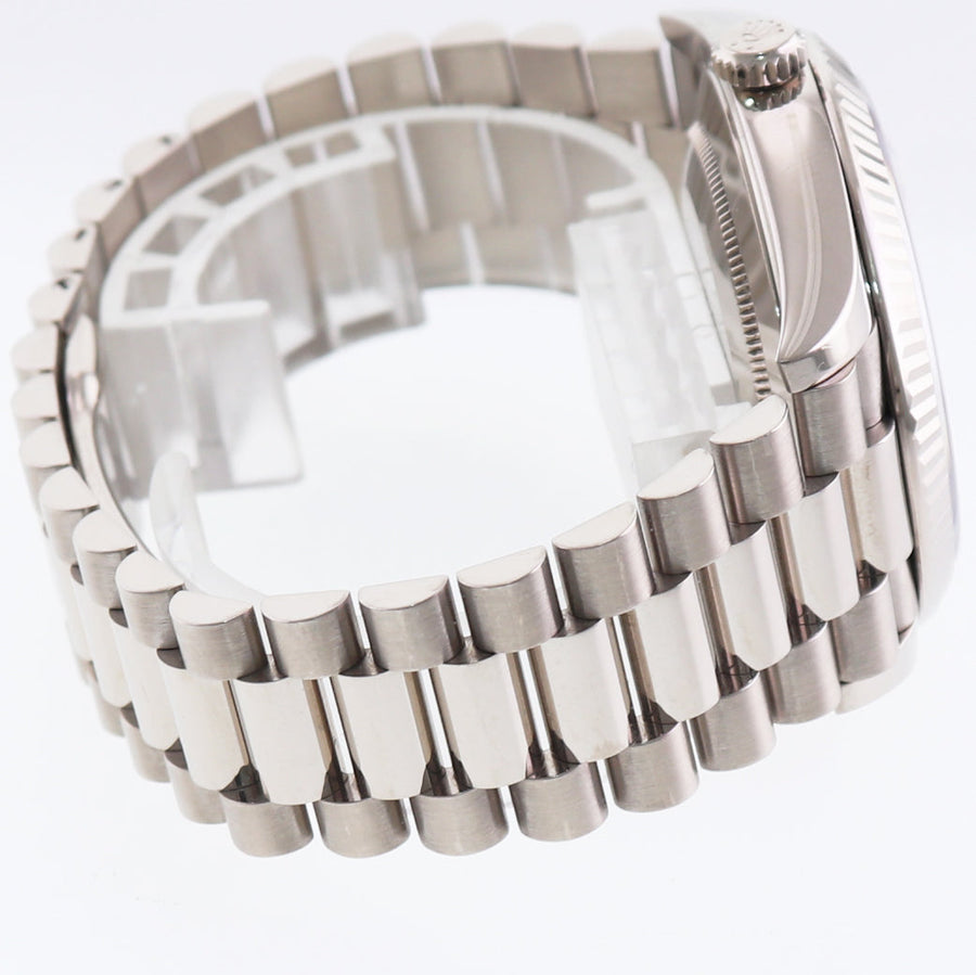 PAPERS MINT Rolex Day Date 40 White Gold President 40mm White Roman 228239 Watch Box