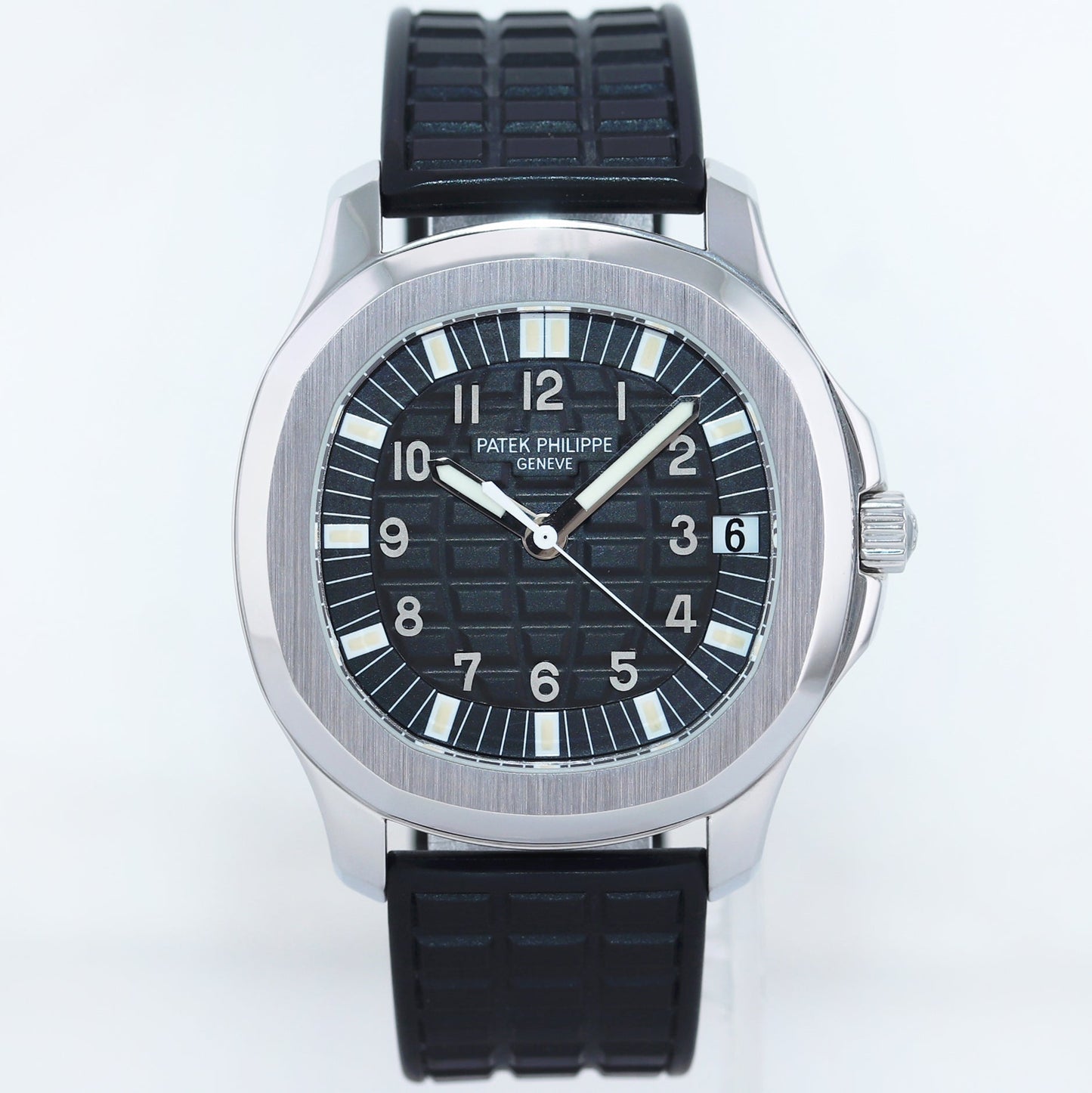 MINT PAPERS Patek Philippe Steel Aquanaut Black Rubber JUMBO 5065 38mm Watch