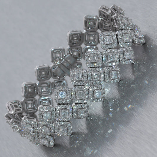 Modern 18k White Gold 18.38ctw Diamond Cluster Bracelet