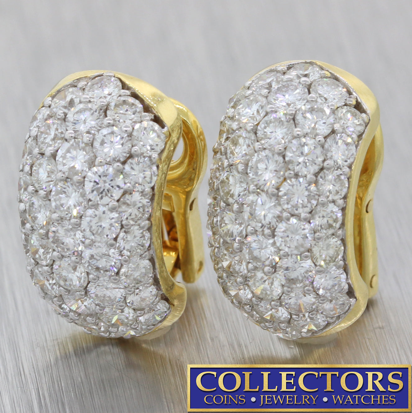 Modern 18k Yellow Gold 6ctw Round Brilliant Diamond Cluster Huggie Earrings G8