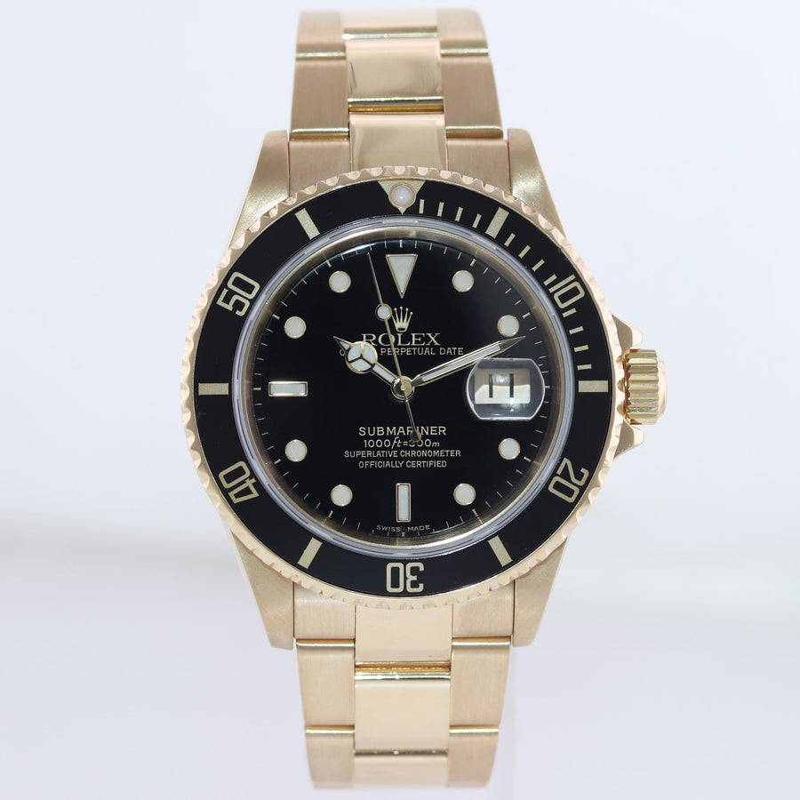 2002 MINT Rolex 16618LN Submariner 18K Yellow Gold Black Dial 40mm No Hole Case Watch Box